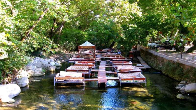 Kemer : Ulupınar'da Akşam Yemekli Olympos, Çıralı  Yanartaş  Jeep Turu