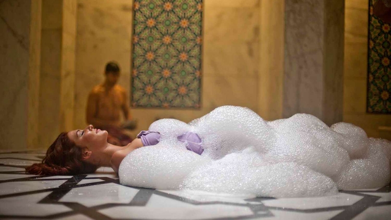 Kemer : Bali Masajı ile Türk Hamamı
