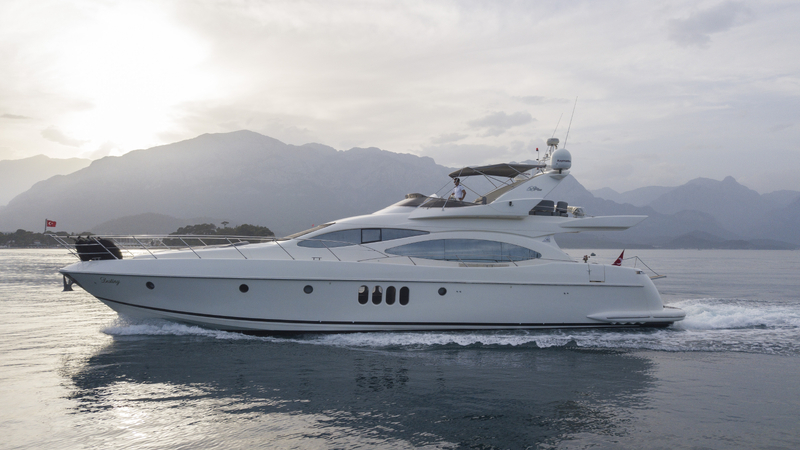 Özel Yat : Azimut 68 |  22 Metre | Morning Tour