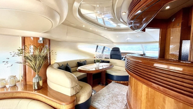 Özel Yat : Azimut 68 |  22 Metre | Morning Tour