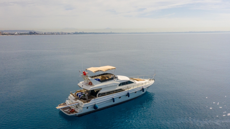 Özel Yat : Mochi Craft 56 | 20 Metre